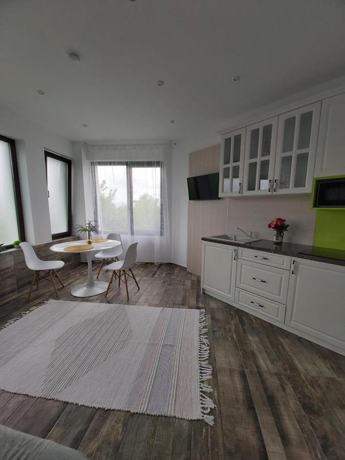 Accent House Apartman Déva Kültér fotó