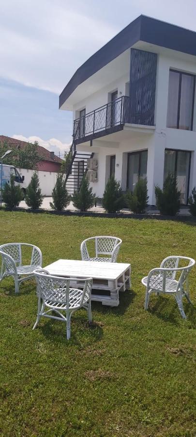 Accent House Apartman Déva Kültér fotó
